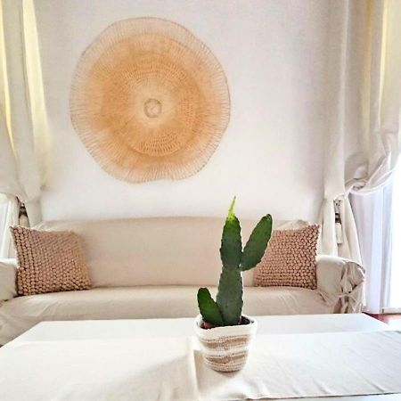 Apulia Journey - Manzoni 11 Hotel Bari Bagian luar foto