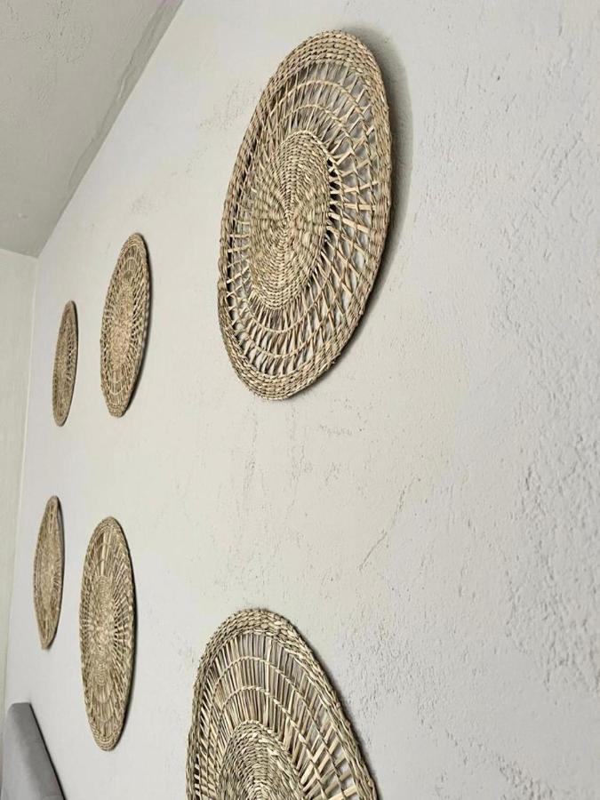 Apulia Journey - Manzoni 11 Hotel Bari Bagian luar foto