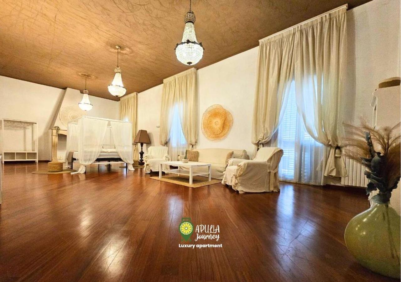 Apulia Journey - Manzoni 11 Hotel Bari Bagian luar foto